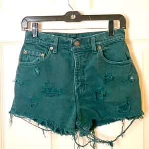 LEVIS 551 Vintage Cut Off Shorts